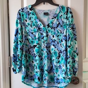 Covington 3/4 sleeve blouse button down green black blue